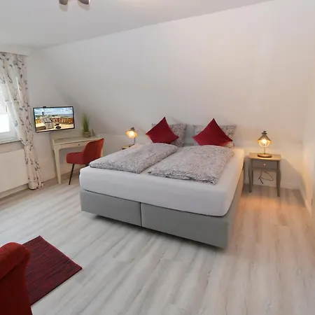 Hotel-pension Achtern Diek 4* Büsum
